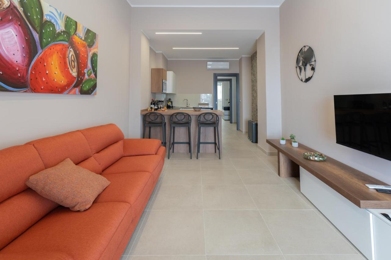 Iitana Luxury Apartment - Fronte Mare Con Vasca Idromassaggio Katanya Dış mekan fotoğraf