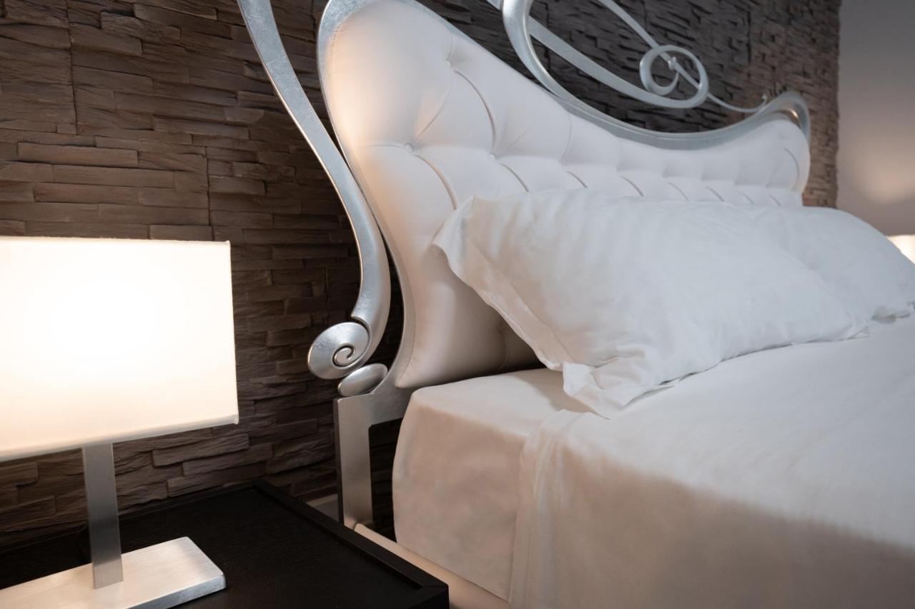Iitana Luxury Apartment - Fronte Mare Con Vasca Idromassaggio Katanya Dış mekan fotoğraf