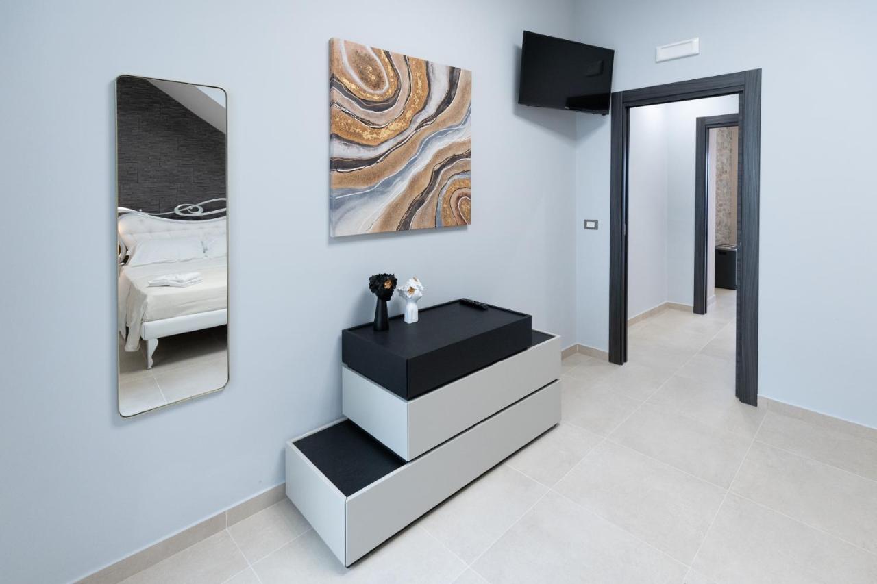 Iitana Luxury Apartment - Fronte Mare Con Vasca Idromassaggio Katanya Dış mekan fotoğraf